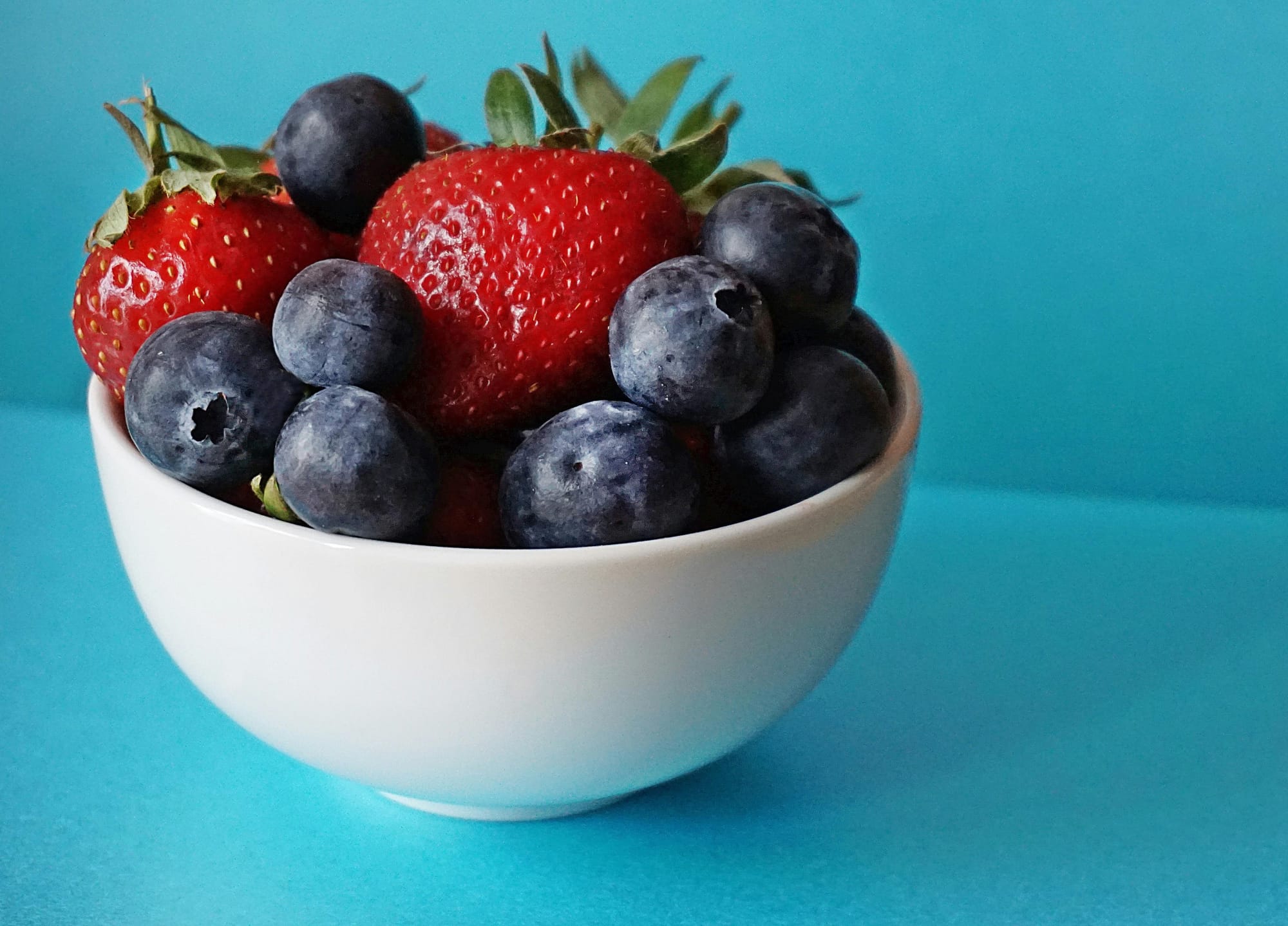 Oatmeal: Blood-sugar raising "poison", or healthy breakfast choice?